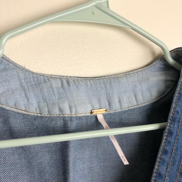 FREE PEOPLE Dreaming Of Denim Bell Sleeve Tunic - Picture 5 of 9
